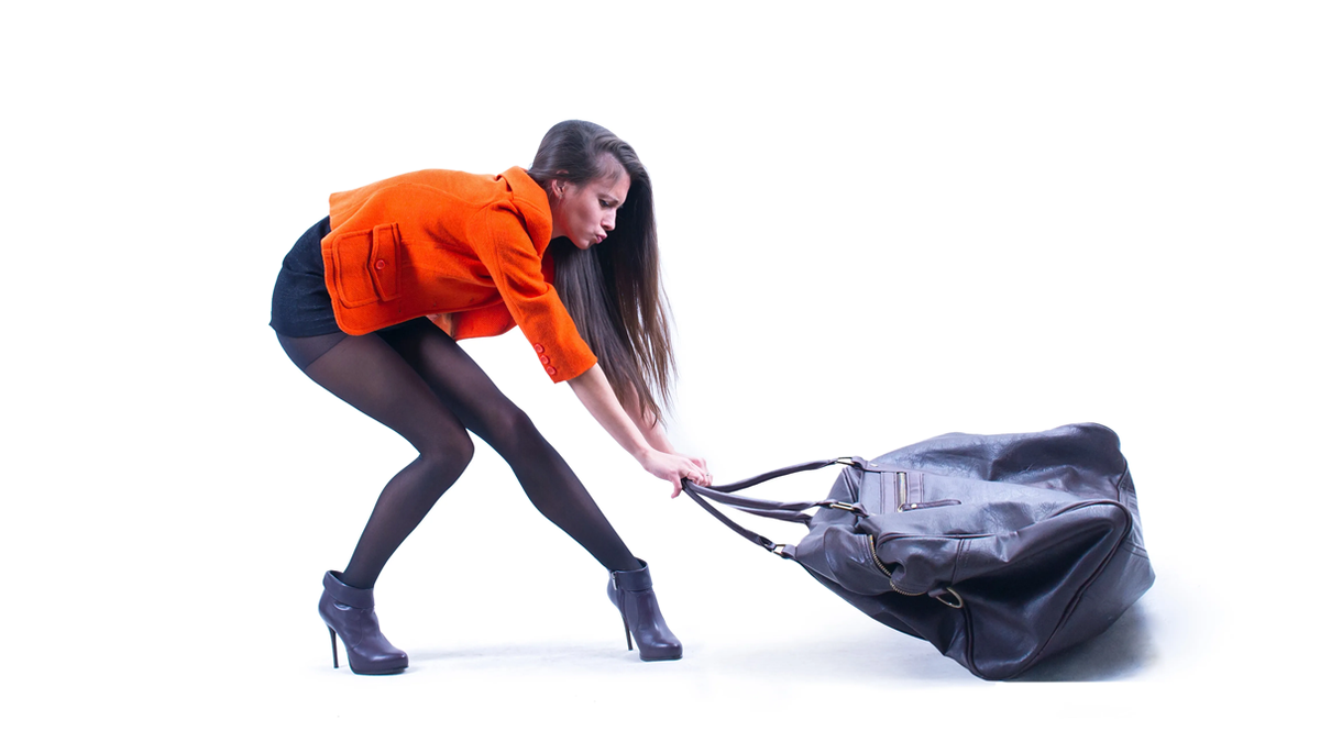 Тяжёлые сумки и моменты силы. Зачем обычному человеку знать законы физики?