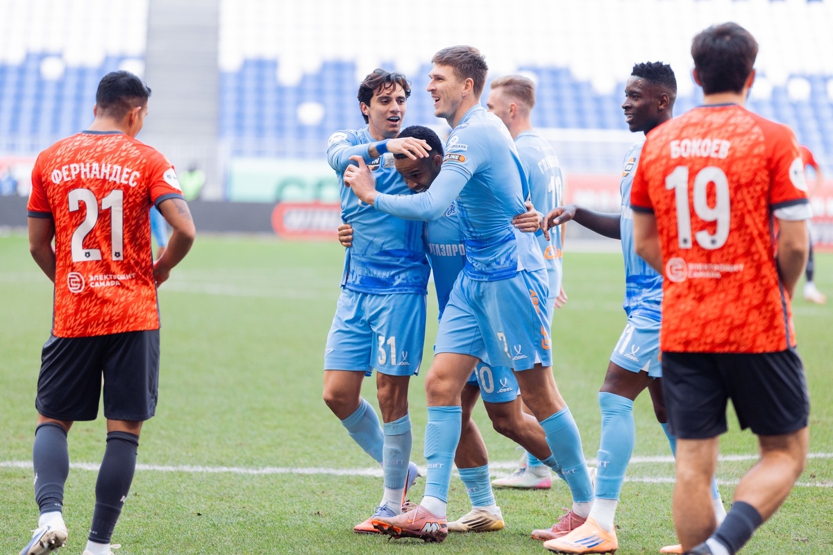     Педро открыл счёт в матче «Акрона» и «Зенита». Фото: ФК «Зенит»