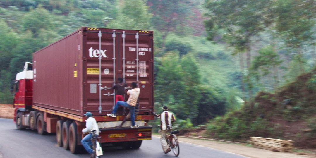 👨🏿 Африканские автобусы 🚌