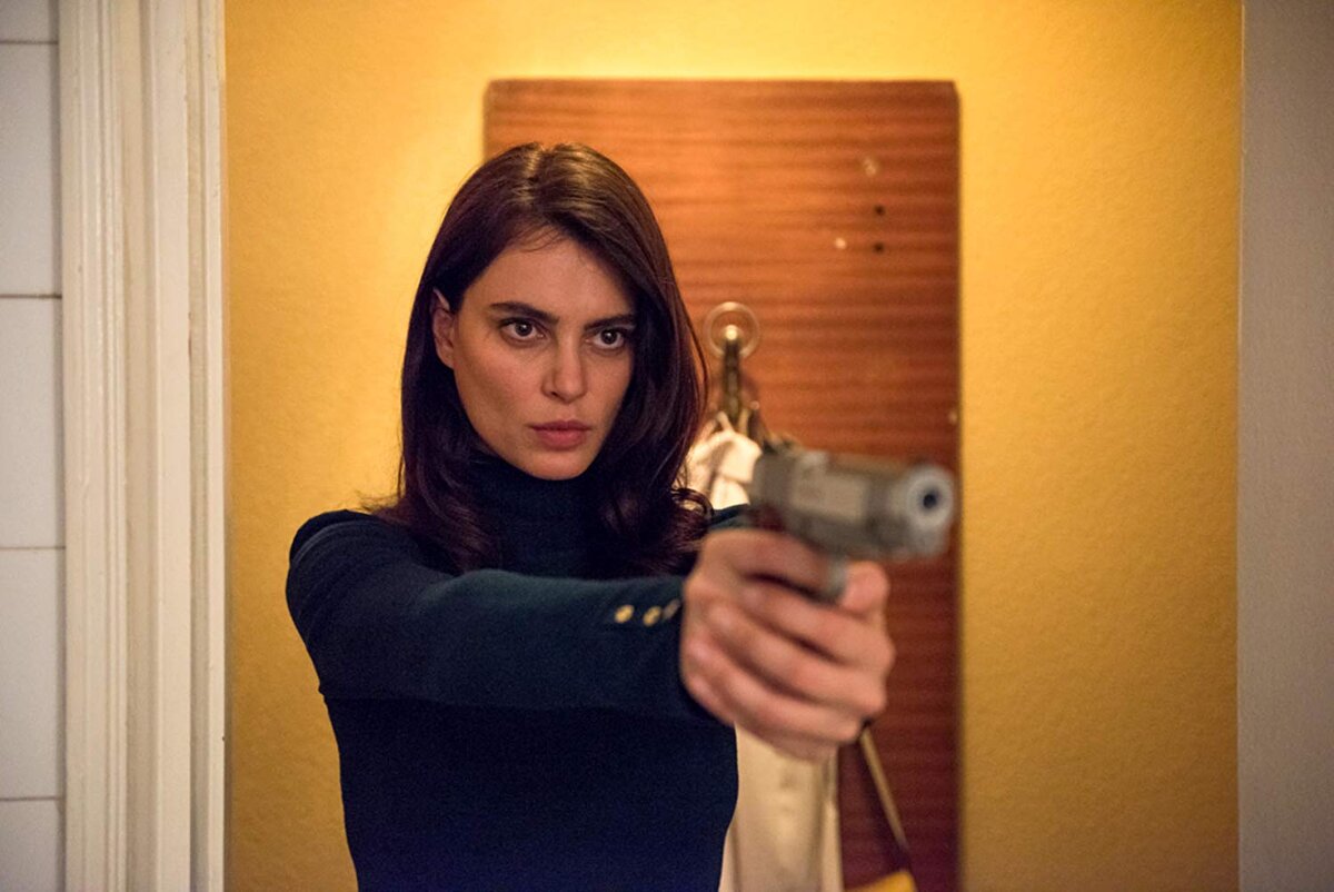 Кадр из фильма «Свистуны» (2019)