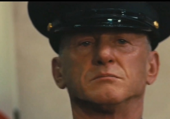 Кадры из фильма "Битва за битвой" 2025 с Ди Каприо. 