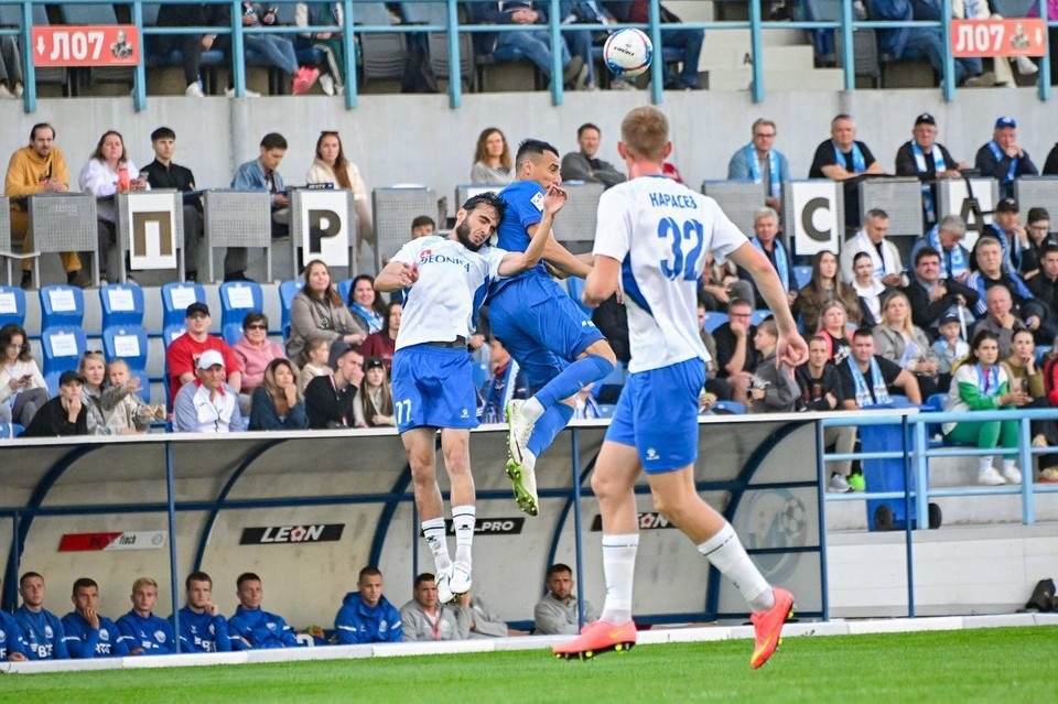    Борьбы на поле хватало. Фото: fcsevastopol.ru