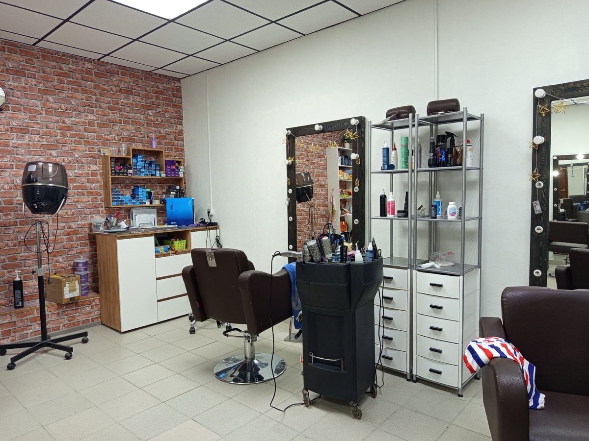    Какие фразы говорить парикмахеру, чтобы он вас понял: 5 примеров женских коротких стрижек