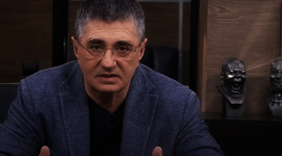 Давайте разберём три совета от Мясникова, которые помогут поджелудочной прожить дольше, чем ваша ипотека.
