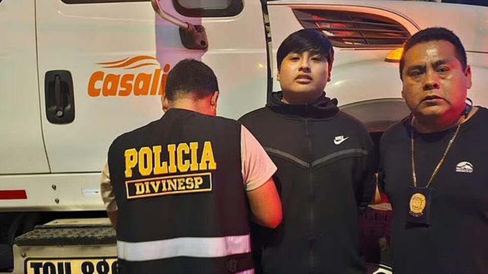     Заманил в фургон и пытал: мужчина убил трех девушек в прямом эфире Instagram*/somoscitrica