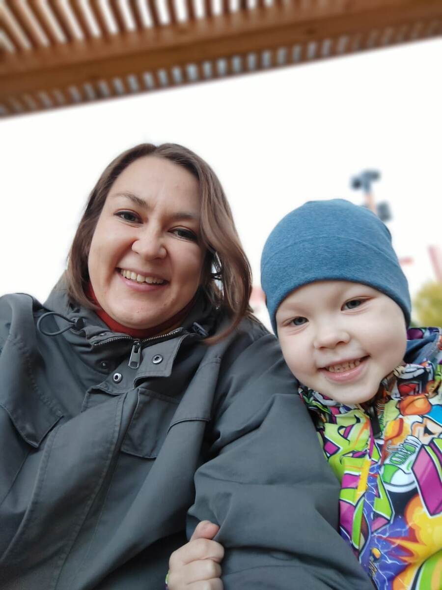 С Петей и новой стрижкой)