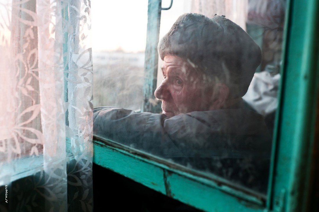 Разговор о жизни и о её конце редко проходит через громкие диагнозы. 
