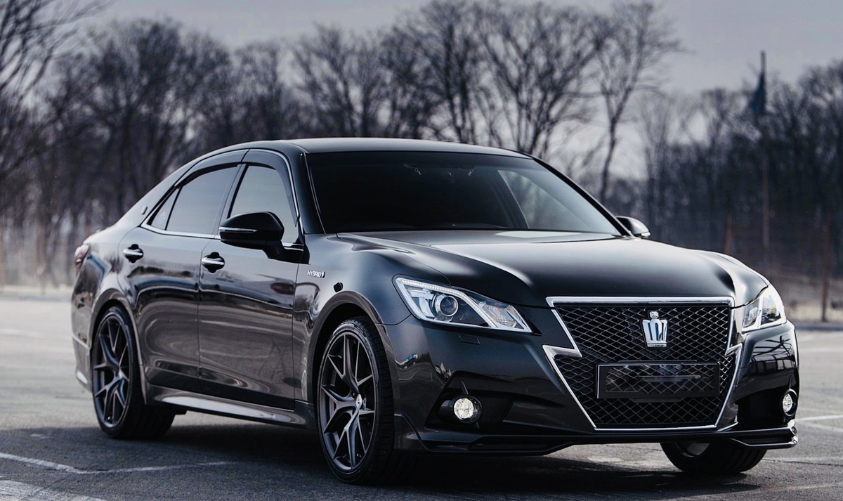 Toyota Crown Athlete S 210