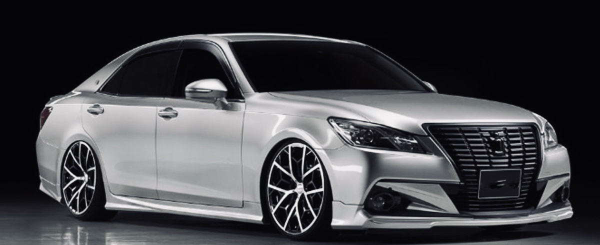 Toyota Crown Royal Saloon S 210