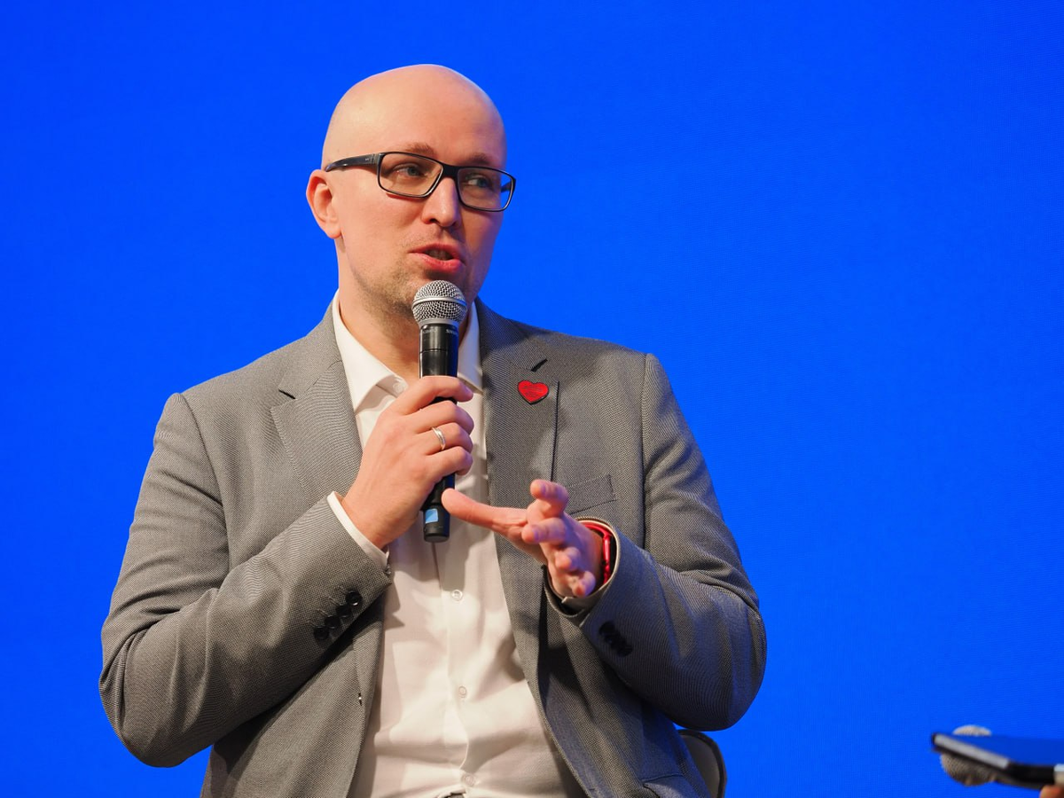 Страх измены: от паранойи к пониманию. Клинический и бизнес-психолог Станислав Самбурский