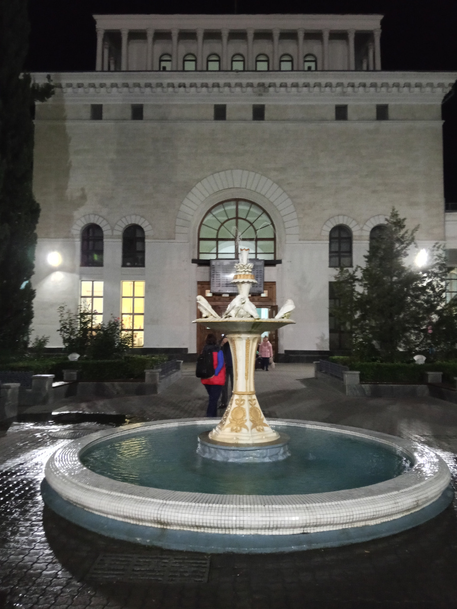 Вокзал Симферополя. Фото автора