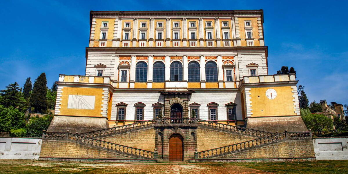 Дворец палаццо Фарнезе