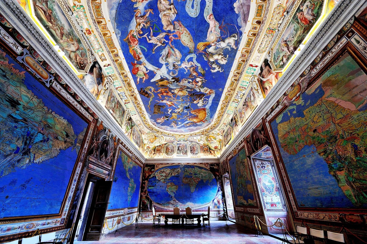 Роспись палаццо Фарнезе