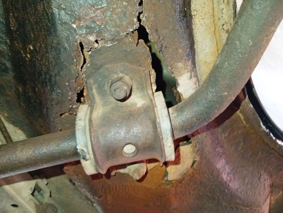 Причина стука)