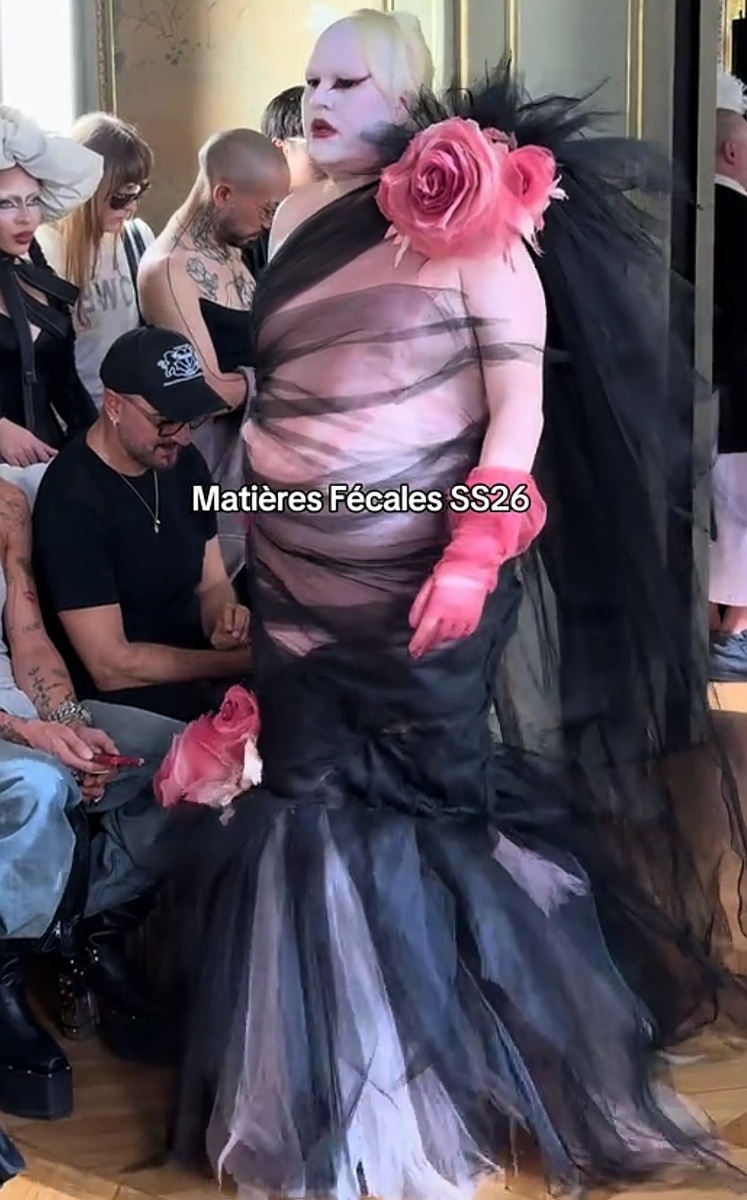 Скрин видео с последними парижскими трендами (ссылка на полное видео в конце материала) 