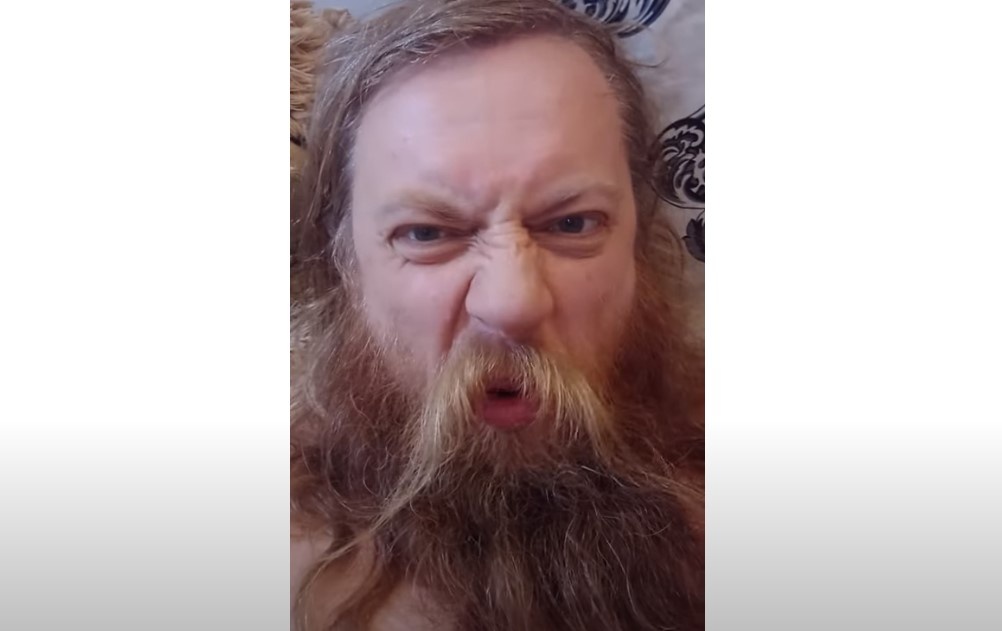 Евгений Тепляков, скрин из видео автора канала