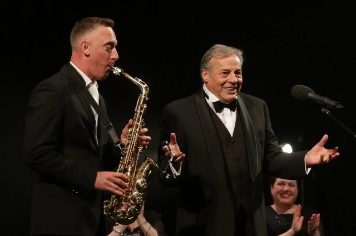    Валерий Шейман в кругу друзей: