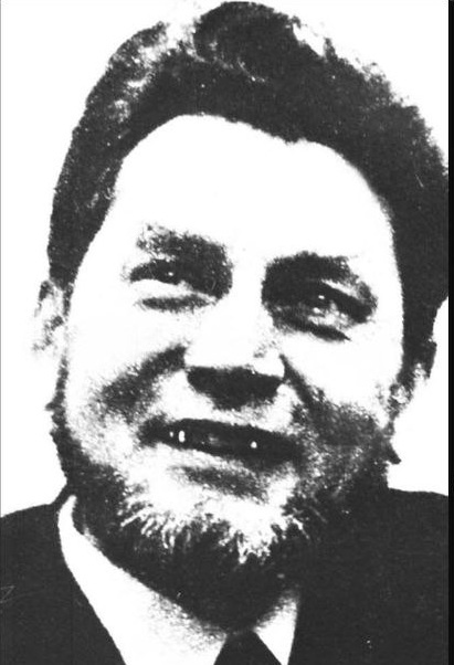 На фото: Олег Александрович Робинзон-Крузо