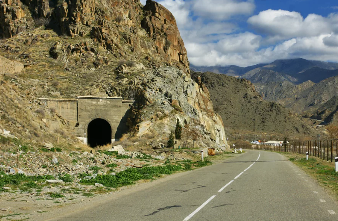 Ж/д туннель 