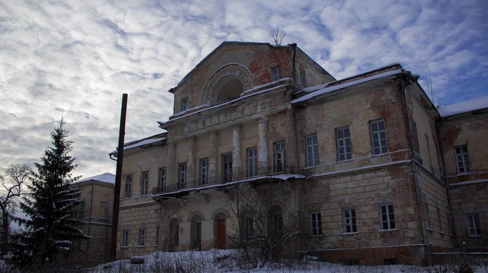    ЗАБРОШЕННЫЙ ОСОБНЯК ГЕНЕРАЛА МИРКОВИЧА СО СЛОЖНОЙ ИСТОРИЕЙ