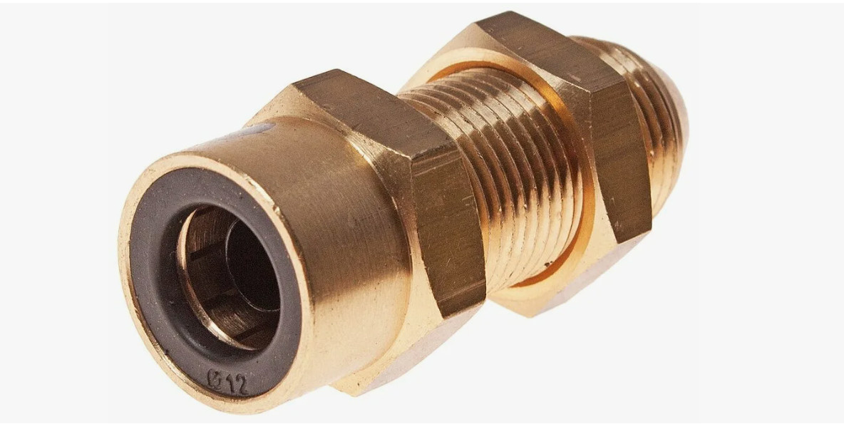 Фитинг прямой с наружной резьбой модель С9512 12-М22х1.5 Камоцци (Camozzi) Источник фото Яндекс