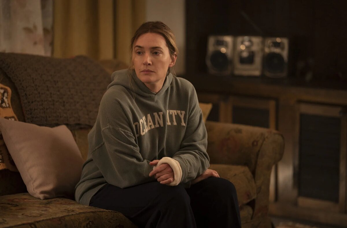 Фото: Кадр из сериала «Мейр из Исттауна» (Mare of Easttown, 2021) / Home Box Office