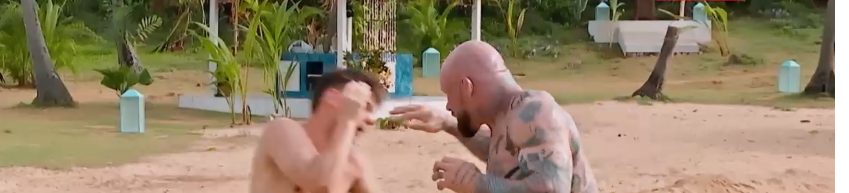 Кадр из шоу "Звезды в джунглях-2" 2 серия 05.10.25