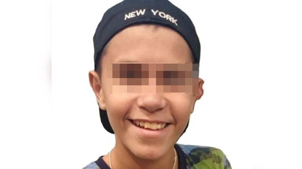 12-летний мальчик в желтых кроссовках пропал в Петербурге
