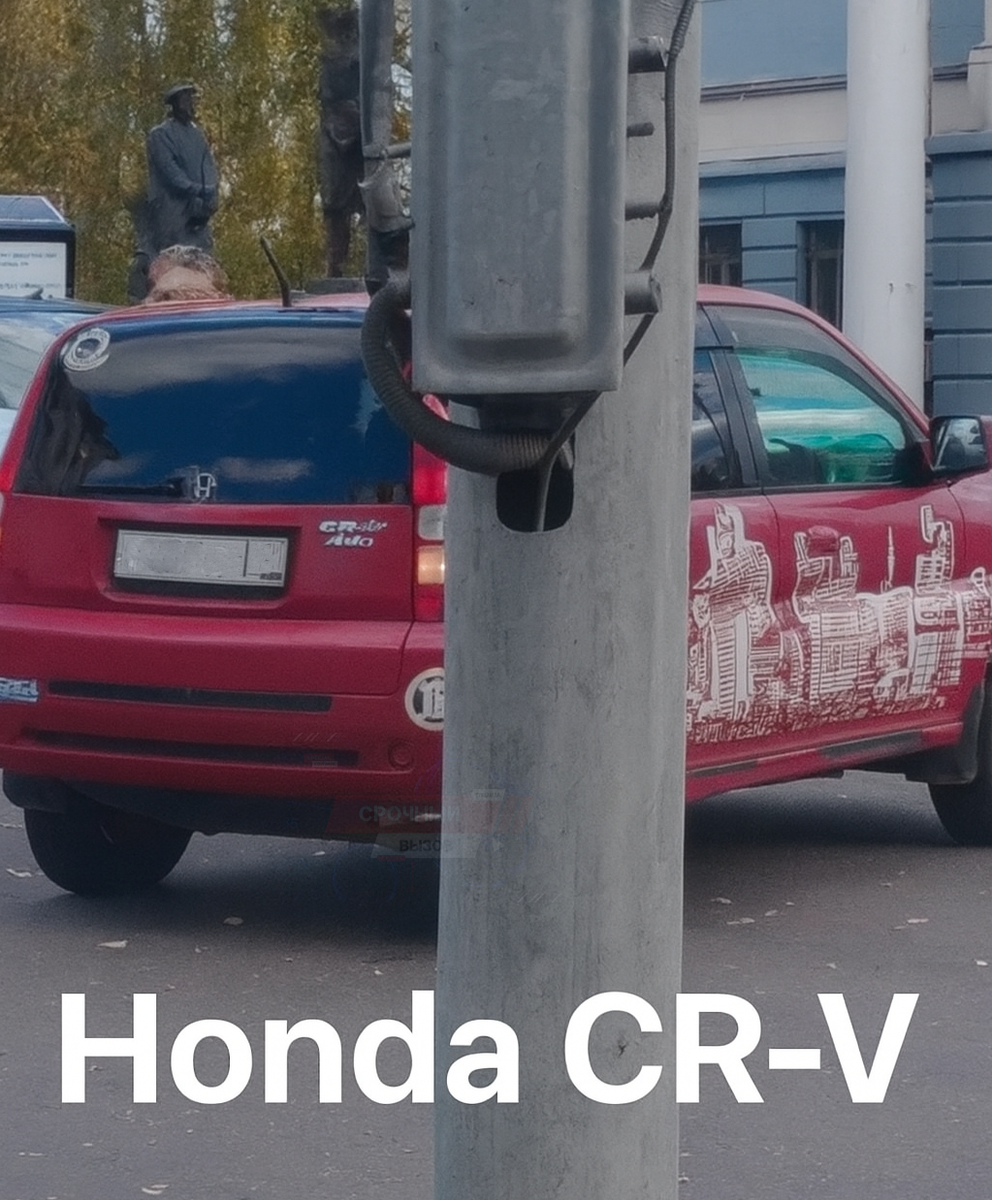 Один из учатников ДТП.