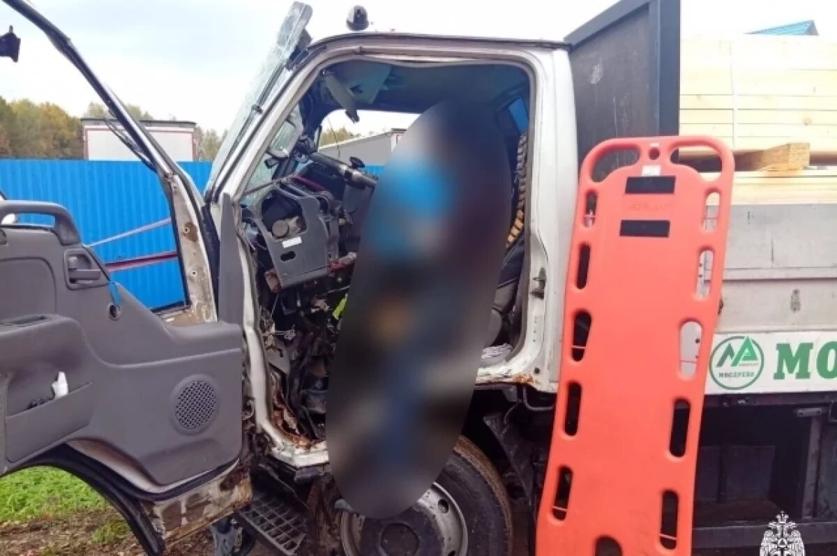    Спасатели ликвидировали последствия ДТП на М-10 в Тверской области