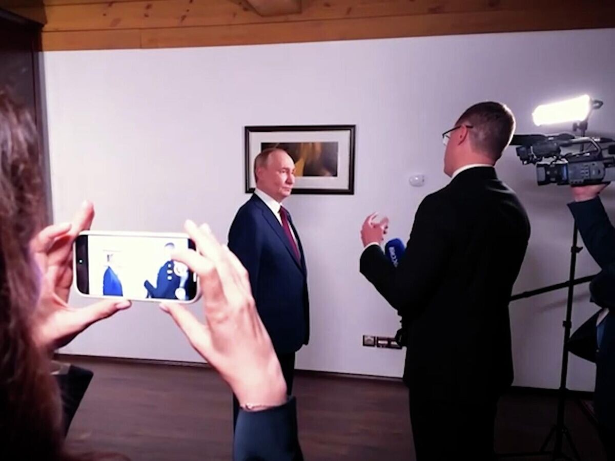    Путин о "Томагавках" и отношениях с США© t.me/zarubinreporter