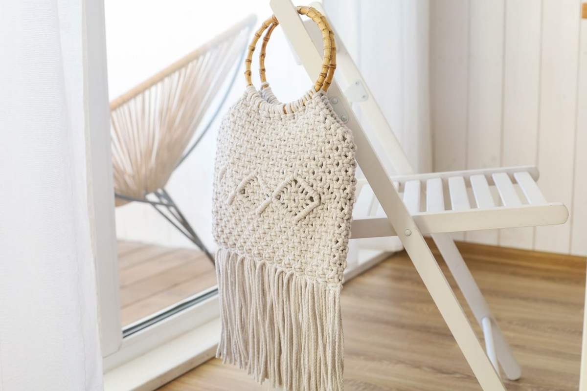 Сумка. Фото Марии Зиминой, автора школы макраме Zacramaschool