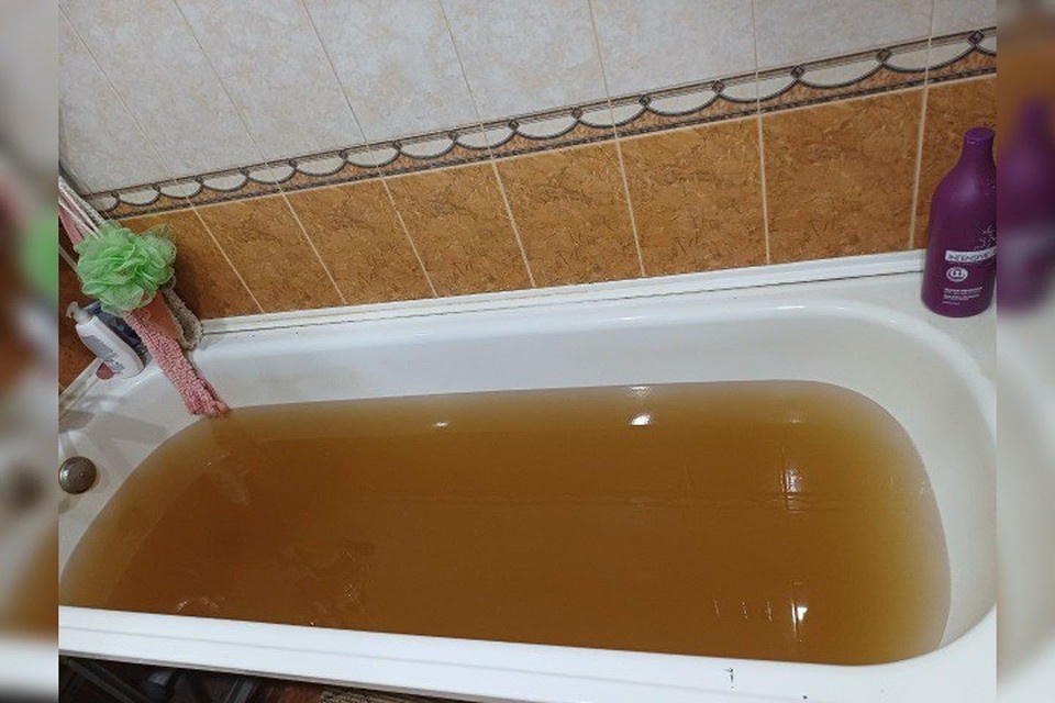    Принимать ванну в такой воде невозможно.