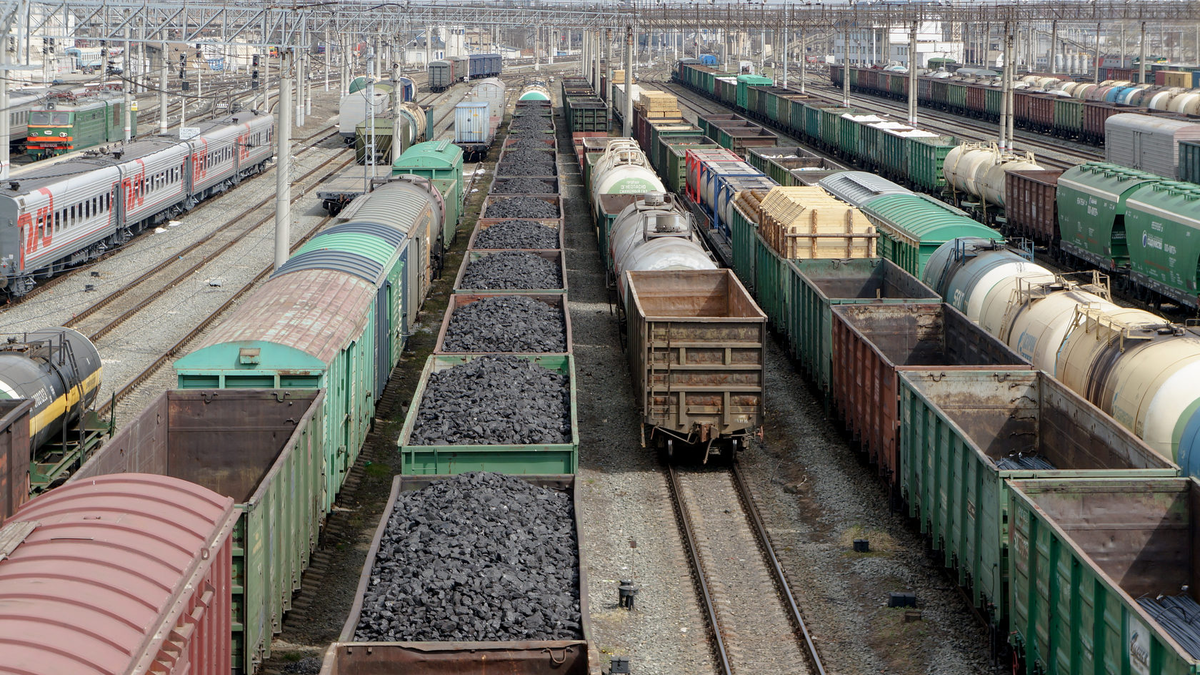 Грузовые вагоны в России. Источник: iservis.su