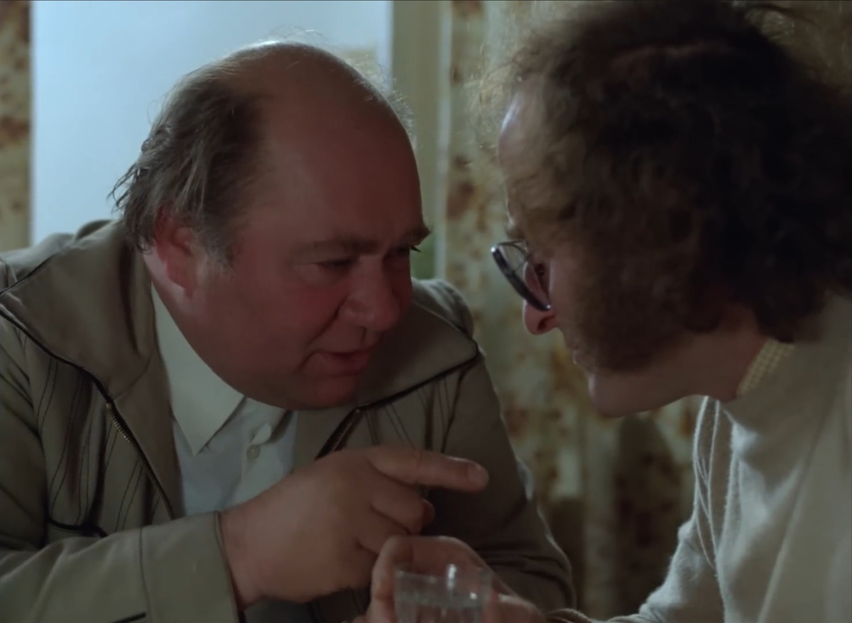 Тостуемый пьёт до дна