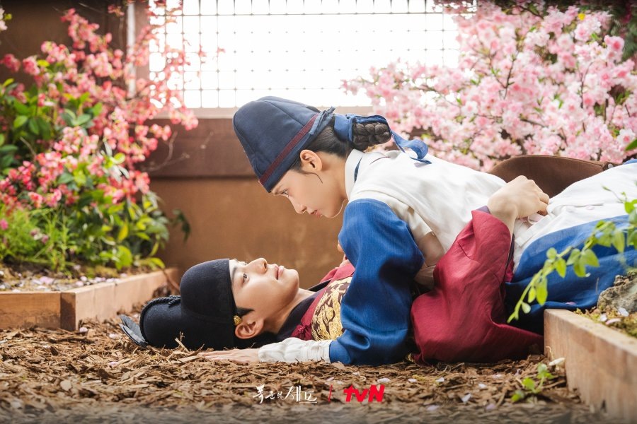 Приятного аппетита, Ваше Величесвто