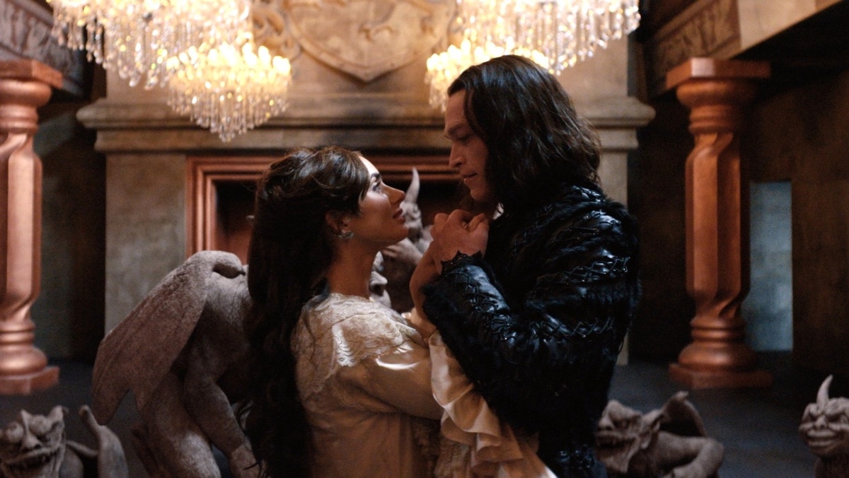 Кадр из фильма "Дракула" 2025, реж. Люк Бессон 