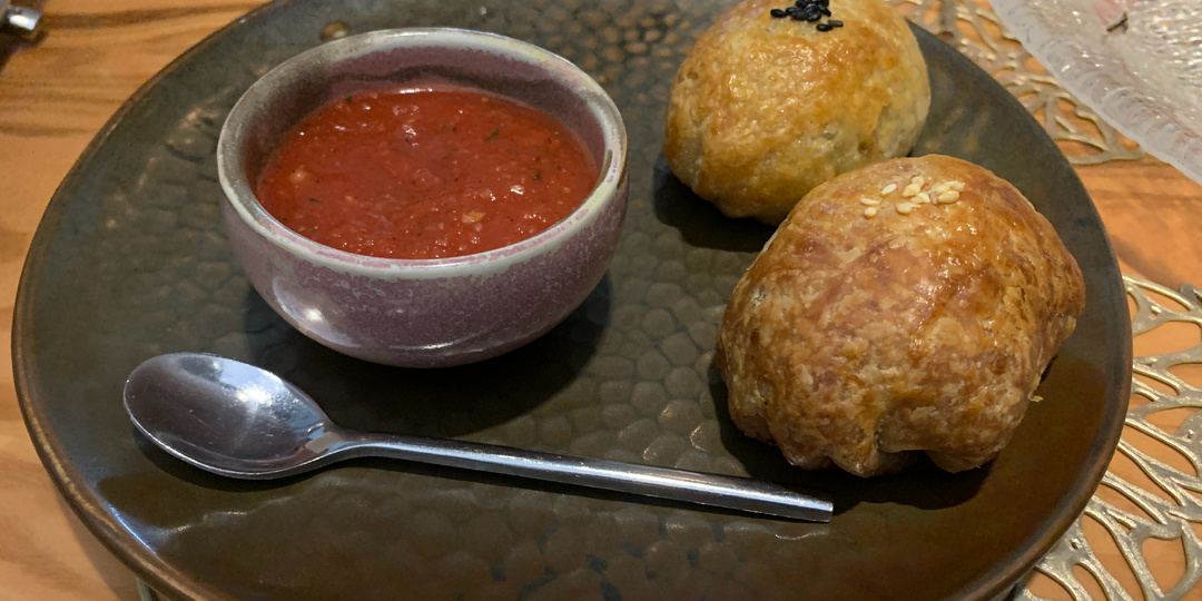 Ресторан Oxus. Большой ужин с восточной кухней за 46 тысяч руб.