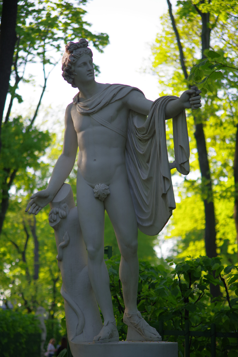 он еще и мой любимый греческий бог)