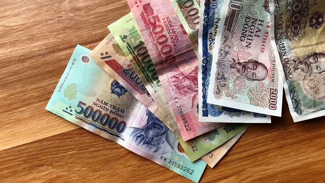 Вьетнамские деньги - Донги