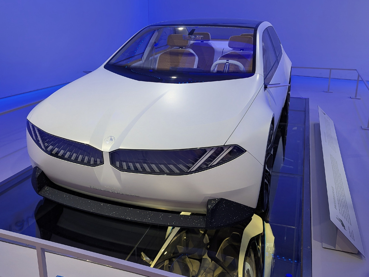 Концепт новой линейки машин BMW - Музей BMW Мюнхен 2025