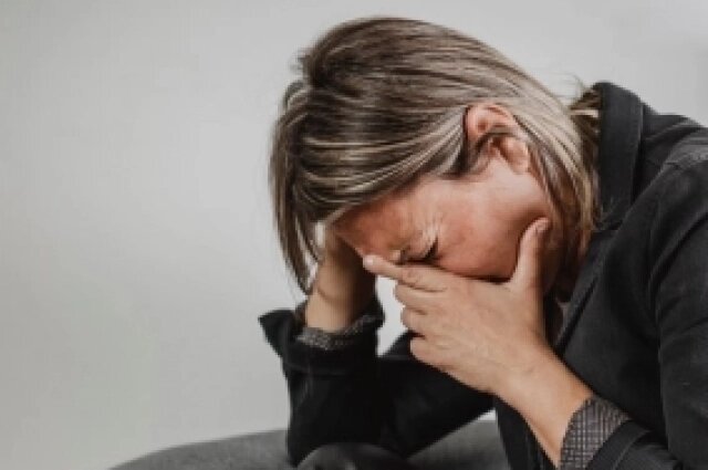    6 октября не следует вспоминать горести — от этого они только прибавятся. Фото: ru.freepik.com/ freepik