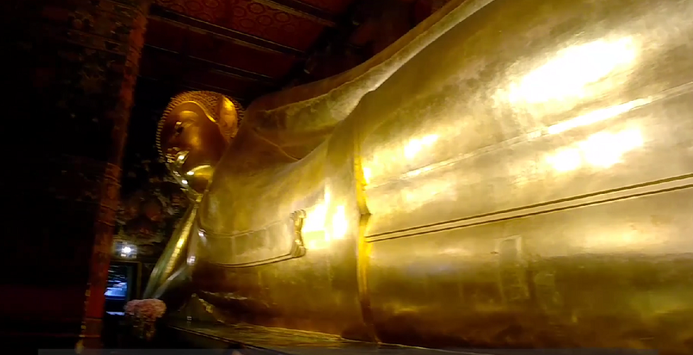 Лежащий Будда