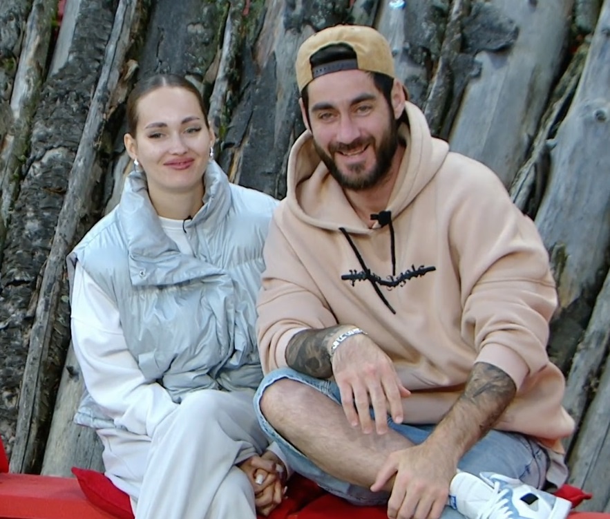 Тигран и Вика Салибековы (фото из эфира на «Okko»)