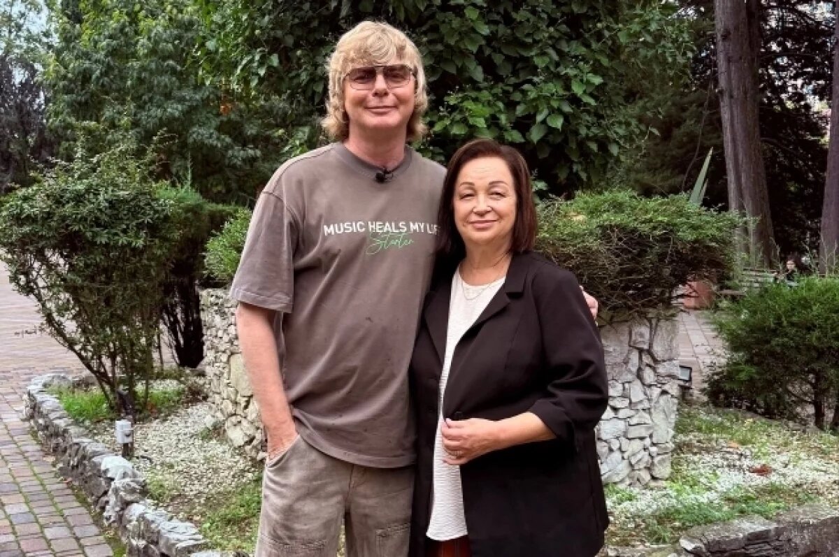    Андрей Григорьев-Апполонов приехал в Сочи к своей учительнице по музыке