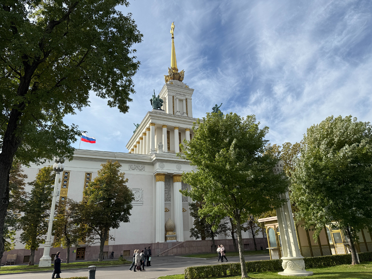 Павильон №1 на ВДНХ 