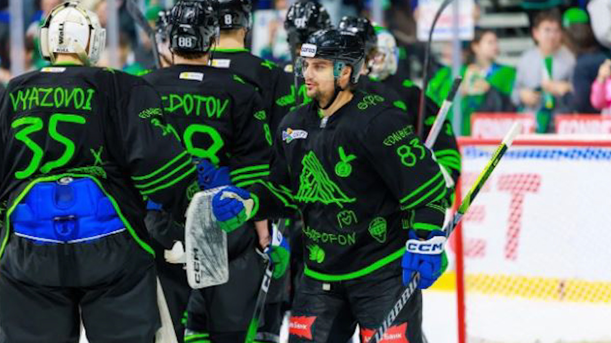    «Салават Юлаев» дома обыграл «Сочи» со счетом 3:1