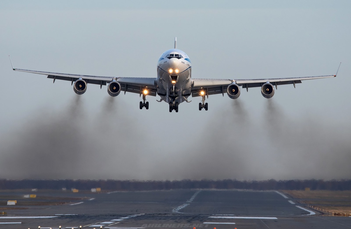 Ил-96. Позабытый мастодонт авиации РФ. Есть ли шансы. Мнение иностранцев