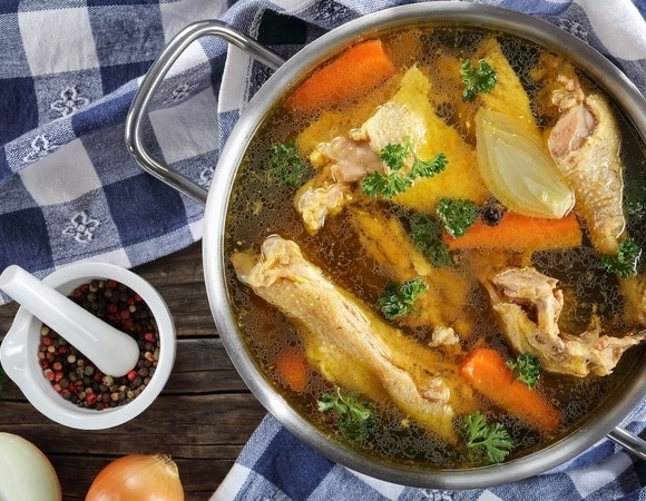 Зачем есть кости? Ученые объяснили, чем они полезнее мяса