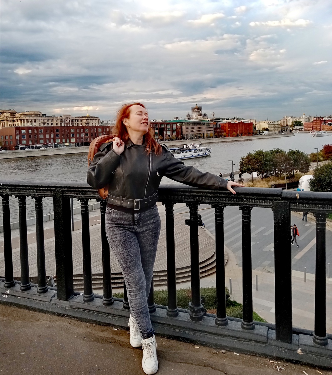 На Крымском мосту 